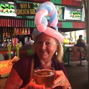 Meet your Posher, Wendy